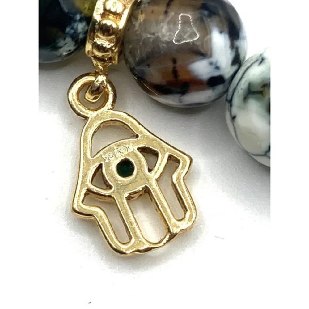 Onyx gemstones stretch